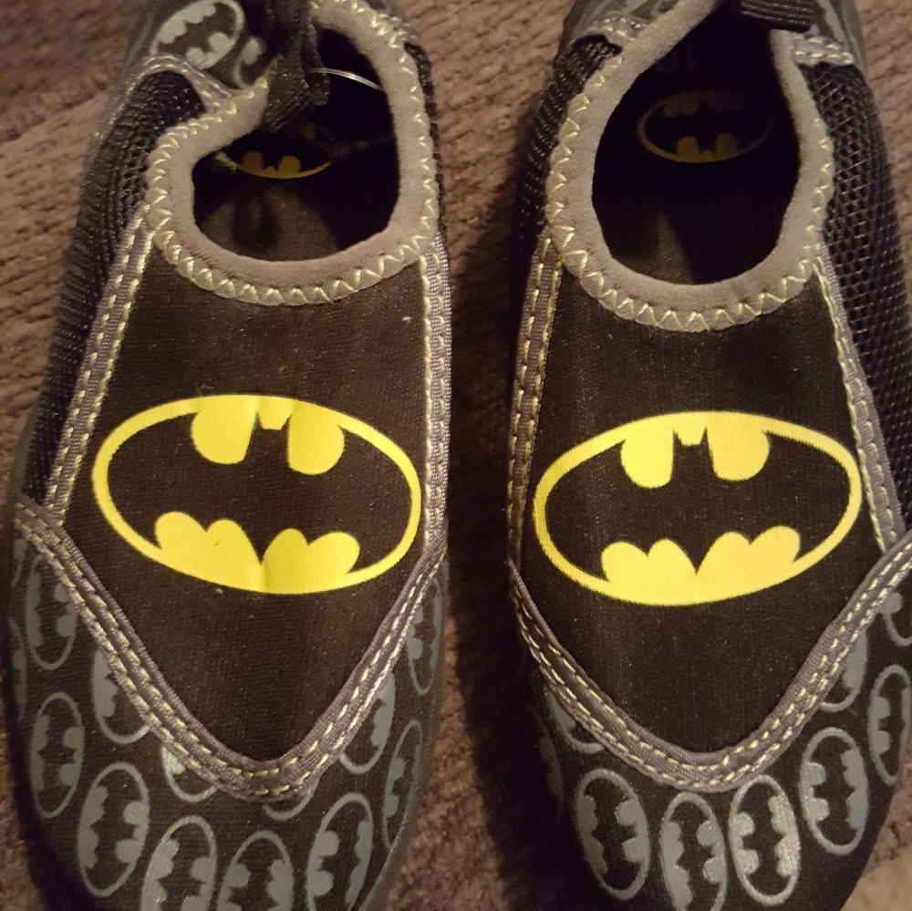 Batman - Picture 3 of 6